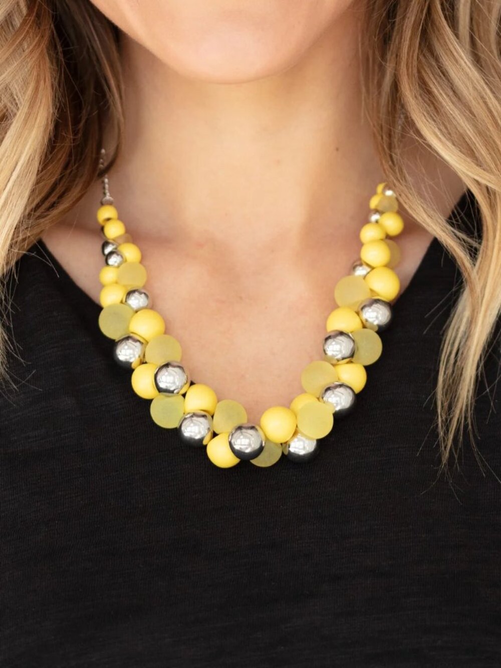 Paparazzi Jewelry Accessories - Bubbly Brilliance - Yellow Necklace - Vintage